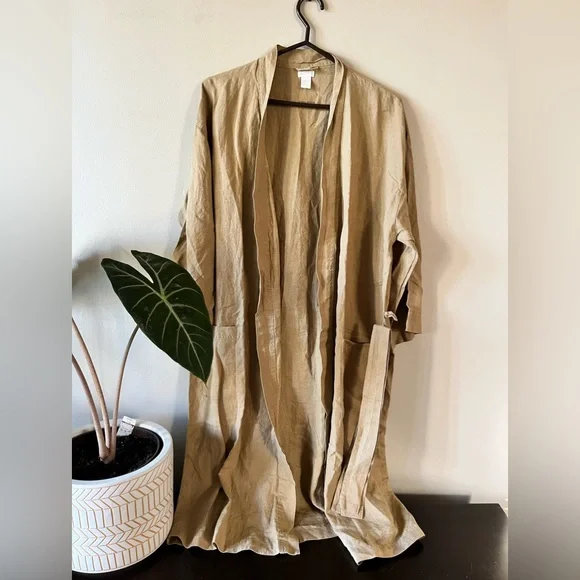 Kimono - Picture 1 of 3